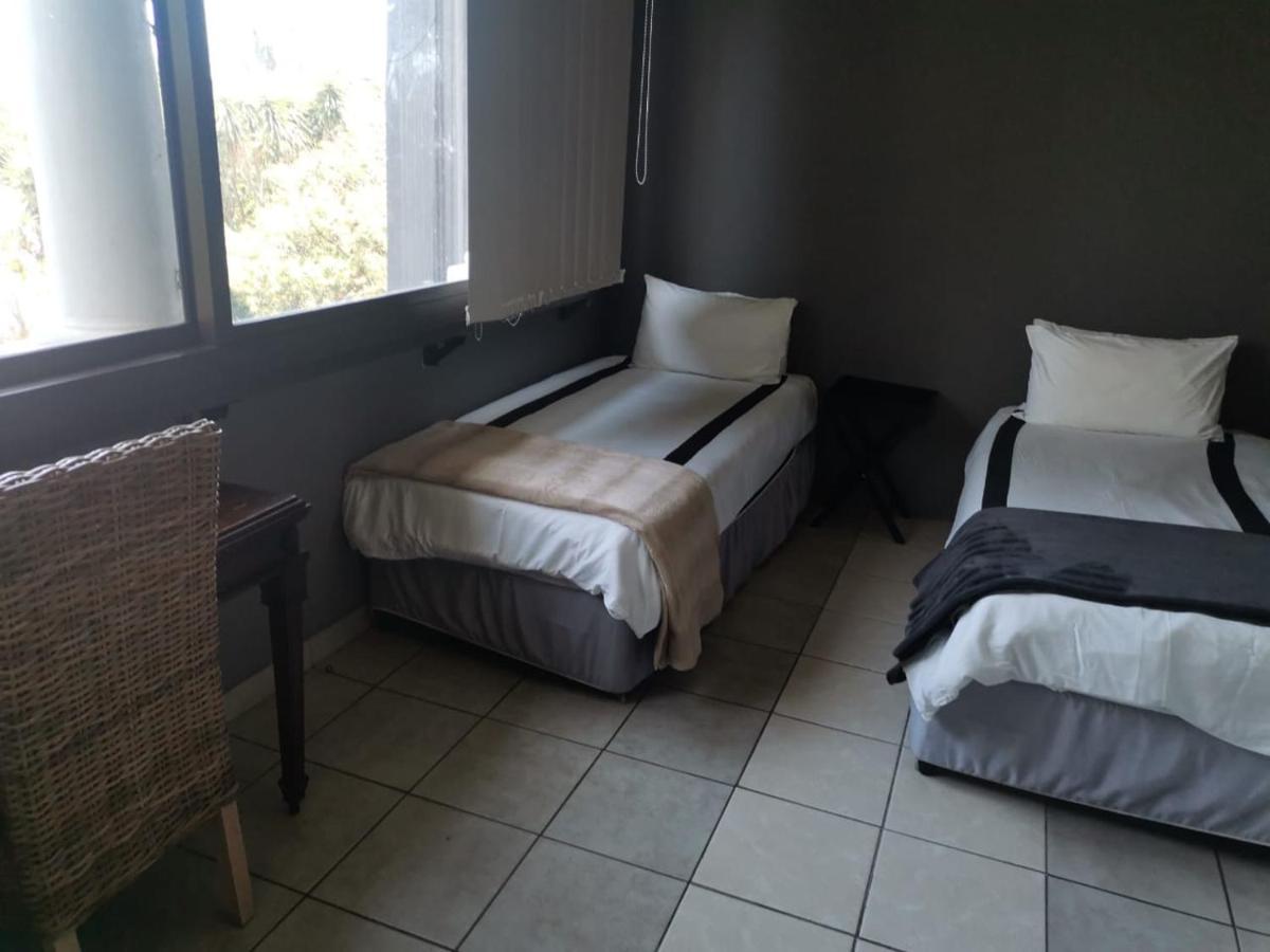 268 On Ridge Guesthouse Дърбан Екстериор снимка